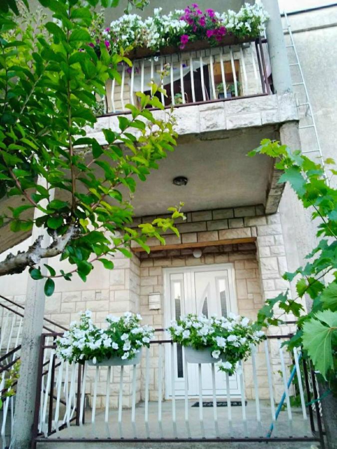 Cvijetna Oaza Apartamento Trebinje Exterior foto