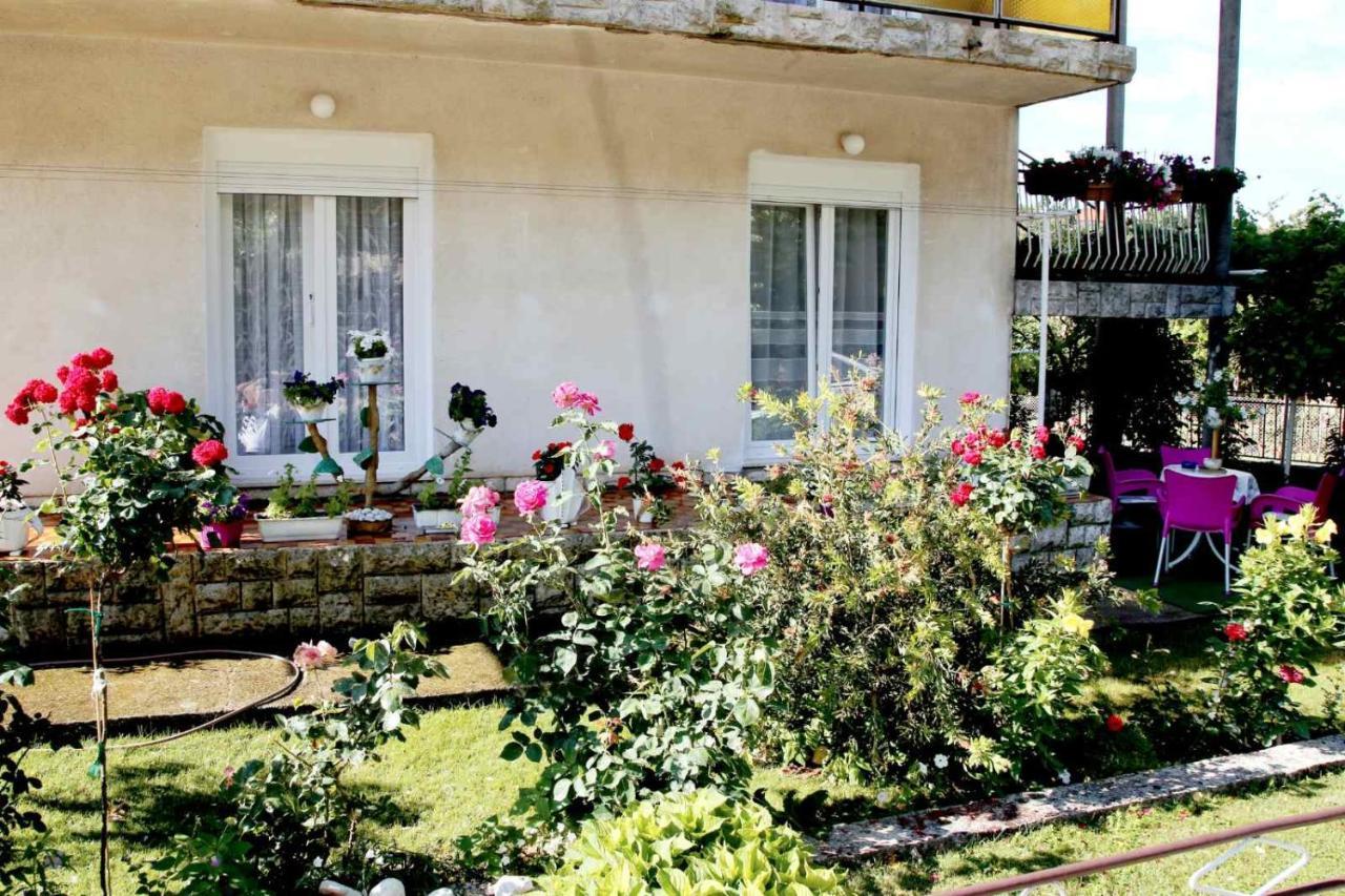 Cvijetna Oaza Apartamento Trebinje Exterior foto