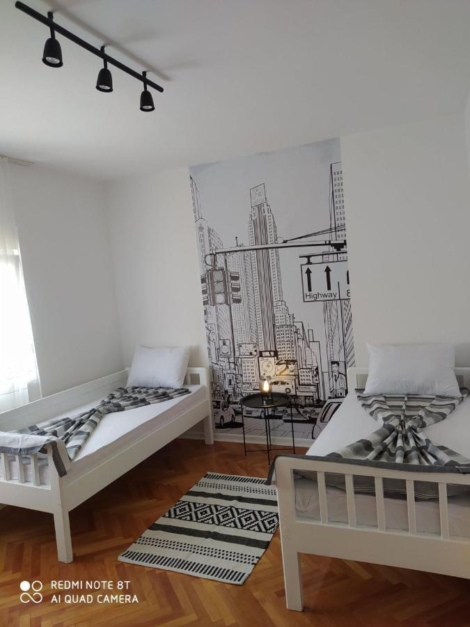 Cvijetna Oaza Apartamento Trebinje Exterior foto