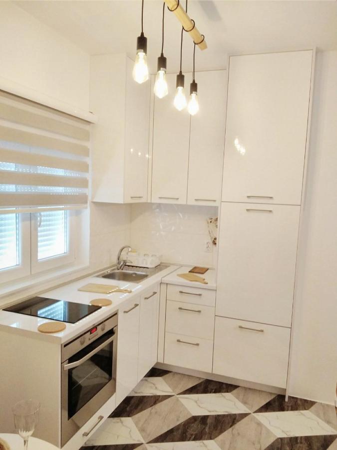 Cvijetna Oaza Apartamento Trebinje Exterior foto